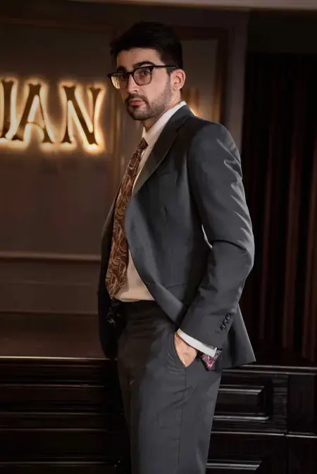 Duan Tailor - Essayage final et livraison